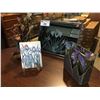 Image 1 : 4 PCE ASSTD DECORATIVE ITEMS MIRRORED PICTURE (BEARDED IRIS) LEADED GLASS VASE/METAL SCULPTURE WITH