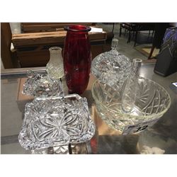 7 PCE DECORATIVE ITEMS PINWHEEL CANDY DISH/GLASS TURTLE/ASHTRAY/VASES/PINWHEEL BOWL &  BUD VASE