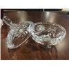 Image 3 : 7 PCE DECORATIVE ITEMS PINWHEEL CANDY DISH/GLASS TURTLE/ASHTRAY/VASES/PINWHEEL BOWL &  BUD VASE