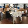 Image 6 : 4 PCE COUNTRY ARTIST FOR THE DISCERNING "THE NATURAL WORLD" BURRO & 3 ASSTD HEDGEHOGS
