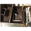 Image 3 : SHELF LOT OF MISC EAVESTROUGH ITEMS INCL: SPLASH BLOCK/WHITE & BROWN CORNER PIECES/FLUORESSCENT