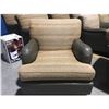 Image 1 : COMFY EASY CHAIR - LEATHER AND FABRIC-NEUTRAL TONE WITH GOLD FLECKS - W