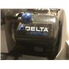 Image 2 : DELTA SHOPMASTER TABLETOP 1" BELT SANDER WITH ADDITIONAL MISC BELTS