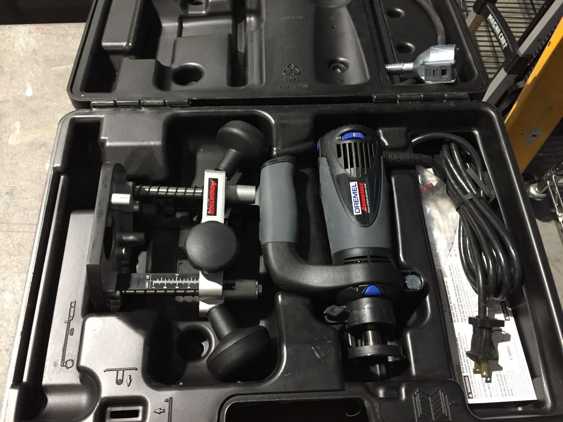 DREMEL MINI ROUTER & EXACTO KNIFE SET
