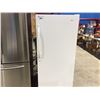 Image 1 : KENMORE 28" UPRIGHT FREEZER