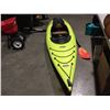 Image 2 : OLD TOWN LOON 120 KAYAK WITH PADDLE - 12' - B