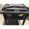 Image 2 : AV CART
