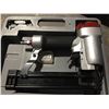 Image 3 : 3 STAPLE GUNS