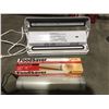 Image 3 : FOODSAVER BRAND FOOD SAVER VAC 550 WITH 2 ROLLS OF BAGS