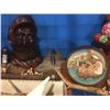 Image 3 : SHELF LOT OF ASSORTED NAUTICAL THEMED ITEMS, CHRISTMAS ORNAMENTS & SPRING & FALL DECORATIVE ITEMS