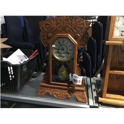 GINGER BREAD - NEW HAVEN - USA SHELF CLOCK - CIRCA 1900'S