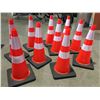 Image 1 : 10 X SAFETY HIGHWAY CONES 28" HIGH - T