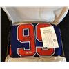 Image 8 : WAYNE GRETZKY SIGNED OILERS CAPTAIN JERSEY (Upper Deck COA)