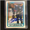 Image 1 : GUY LAFLEUR SIGNED VINTAGE O-PEE-CHEE HOCKEY CARD