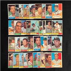 1961-62 TOPPS BASEBALL CARD LOT