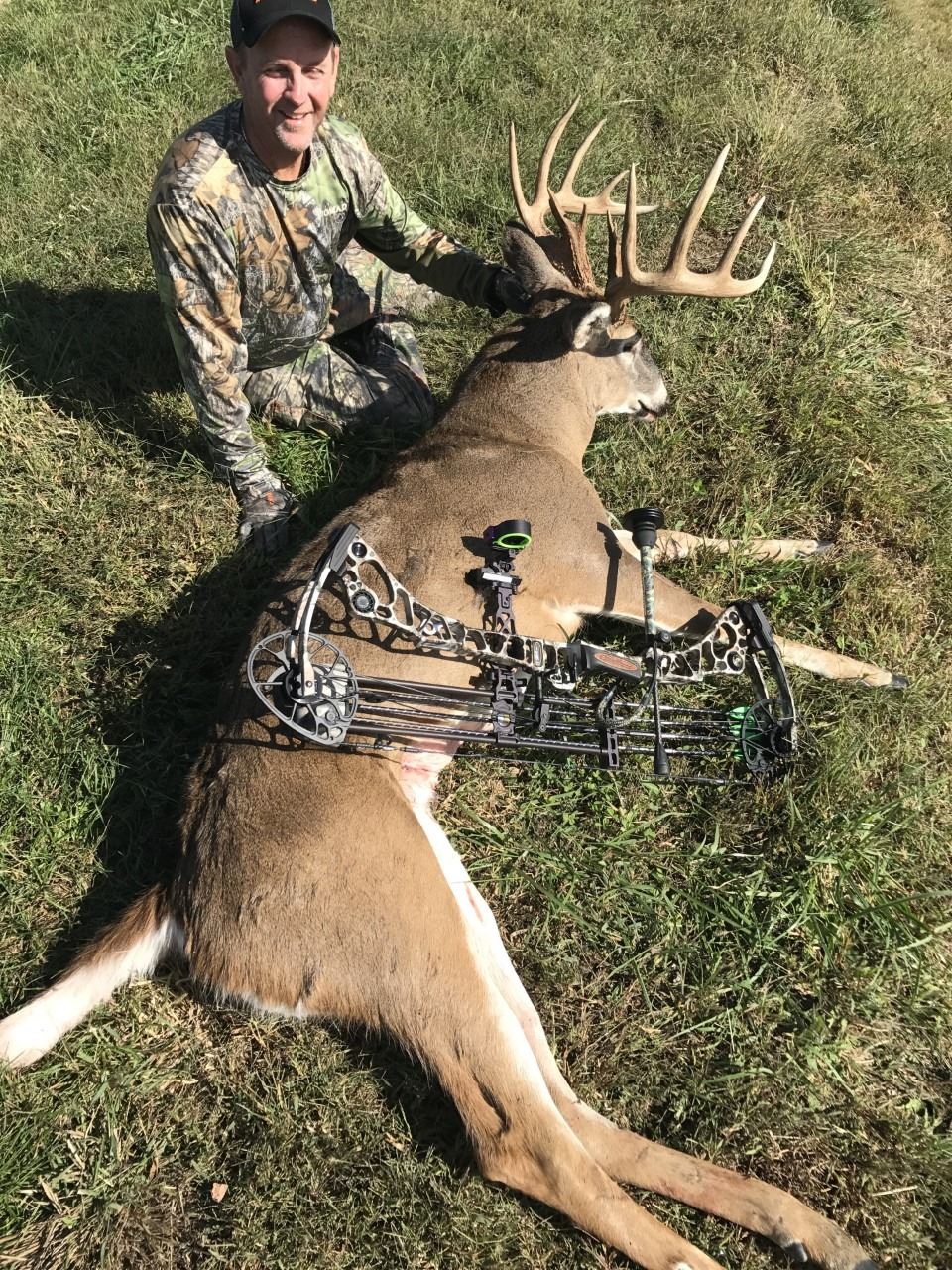 Missouri Archery Whitetail Deer and Eastern Turkey Hunt