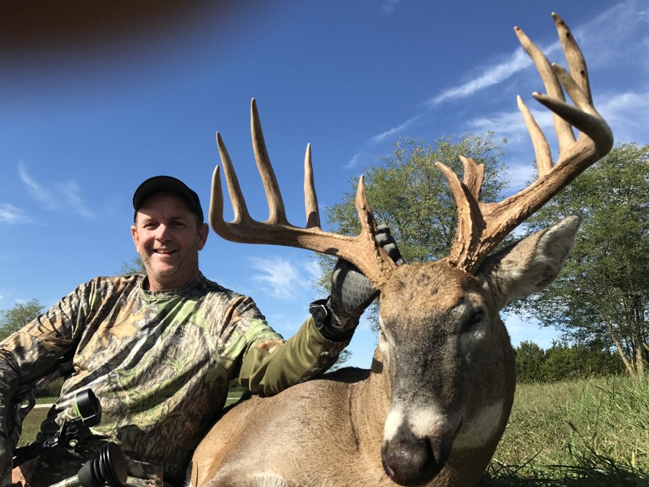 Missouri Archery Whitetail Deer and Eastern Turkey Hunt