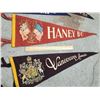 Image 2 : LOT OF CANADIAN VINTAGE PENNANTS