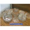 Image 1 : LOT OF GLASS SERVING BOWLS AND DISHES