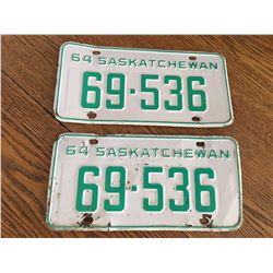 PAIR OF 1964 SASK LICENCE PLATES
