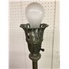 Image 5 : ANTIQUE FLOOR LAMP