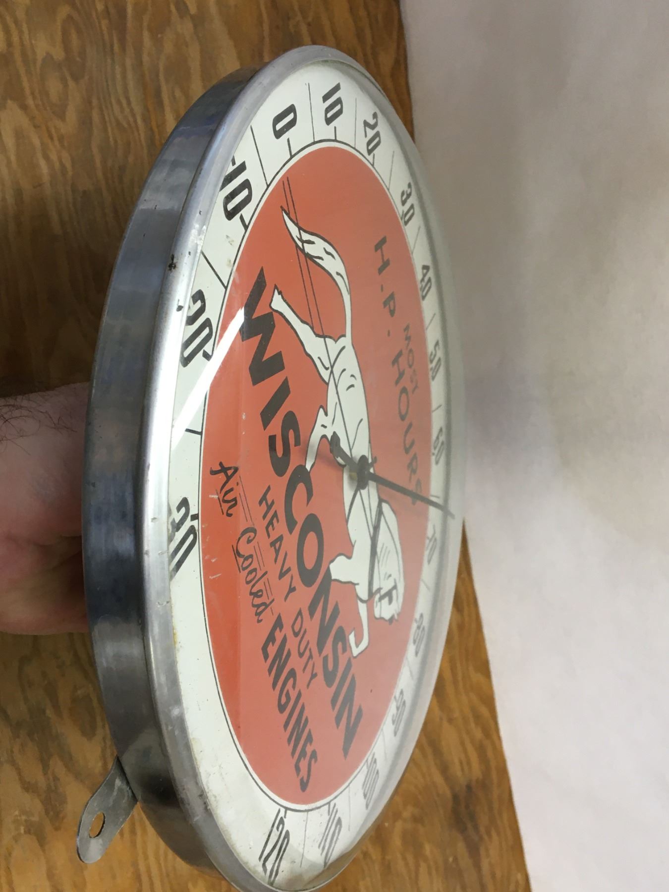 ORIGINAL VINTAGE WISCONSIN ENGINES 12