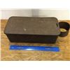 Image 1 : OLD IHC TOOL BOX