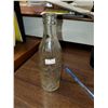 Image 1 : VINTAGE LINDSAY SODA WATER WORKS EMBOSSED BOTTLE