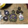 Image 4 : LEGION AND MILITARY PIN AND CAP LOT