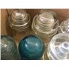 Image 4 : LOT OF INSULATORS