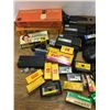 Image 2 : VINTAGE CAMERAS FILM BULBS ETC