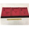 Image 1 : LOT OF MANUALS IH INTERNATIONAL TRACTORS AND BALER