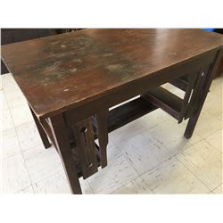 ARTS AND CRAFTS STYLE WOODEN DESK NEEDS SOME WORK 42" x 26" STANDS 30" TALL