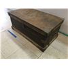 Image 2 : OLD CARPENTERS TOOL CHEST PROJECT METAL TOP