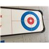 Image 4 : VINTAGE MUNROE GAMES CURLING BOARD WITH PIECES