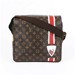 Louis Vuitton Monogram Messenger Bag