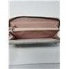 Image 6 : Chanel Silver Wallet
