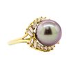 Image 1 : 0.64 ctw Diamond and Pearl Ring - 18KT Yellow Gold