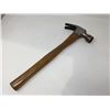 Image 1 : Framing Hammer with Wooden Handle