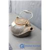 Image 2 : Cast Iron Pot with Lid