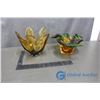 Image 1 : (2) Amber and Green Blown Glass Art