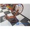 Image 4 : Vintage Wooden Spinning Wheel