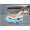 Image 2 : (4) Sad Irons