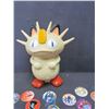 Image 6 : Tamagotchi Reality Pets, Pokemon Figure and California Jam Caps