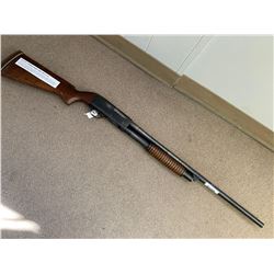 Stevens Model 830B 12 ga pump action shot gun 2 3/4 inch