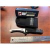 Image 2 : NEW Smith & Wesson First Responseemergency knife with spring loaded window ram