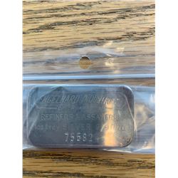 Engelhard Industries 1 troy ounce .999 find silver bar