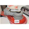 Image 2 : 3M electric random orbital sander with cables and power pack- tested and working
