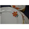 Image 2 : Large selection of Prairie Lily china by Royal Windsor including fourteen dinner plates, twelve brea