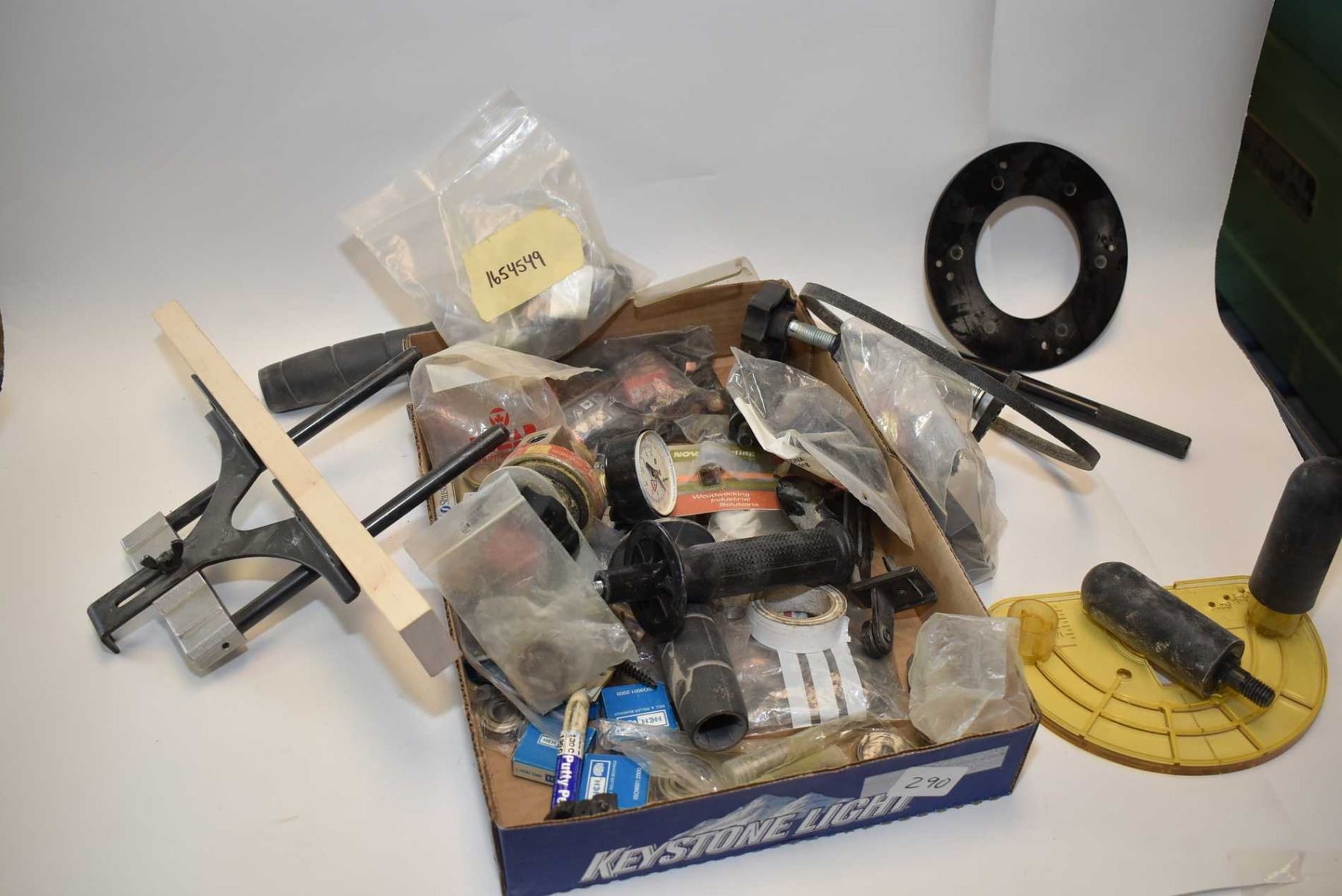 Selection of router accessories including guides, bases, bearings etc.